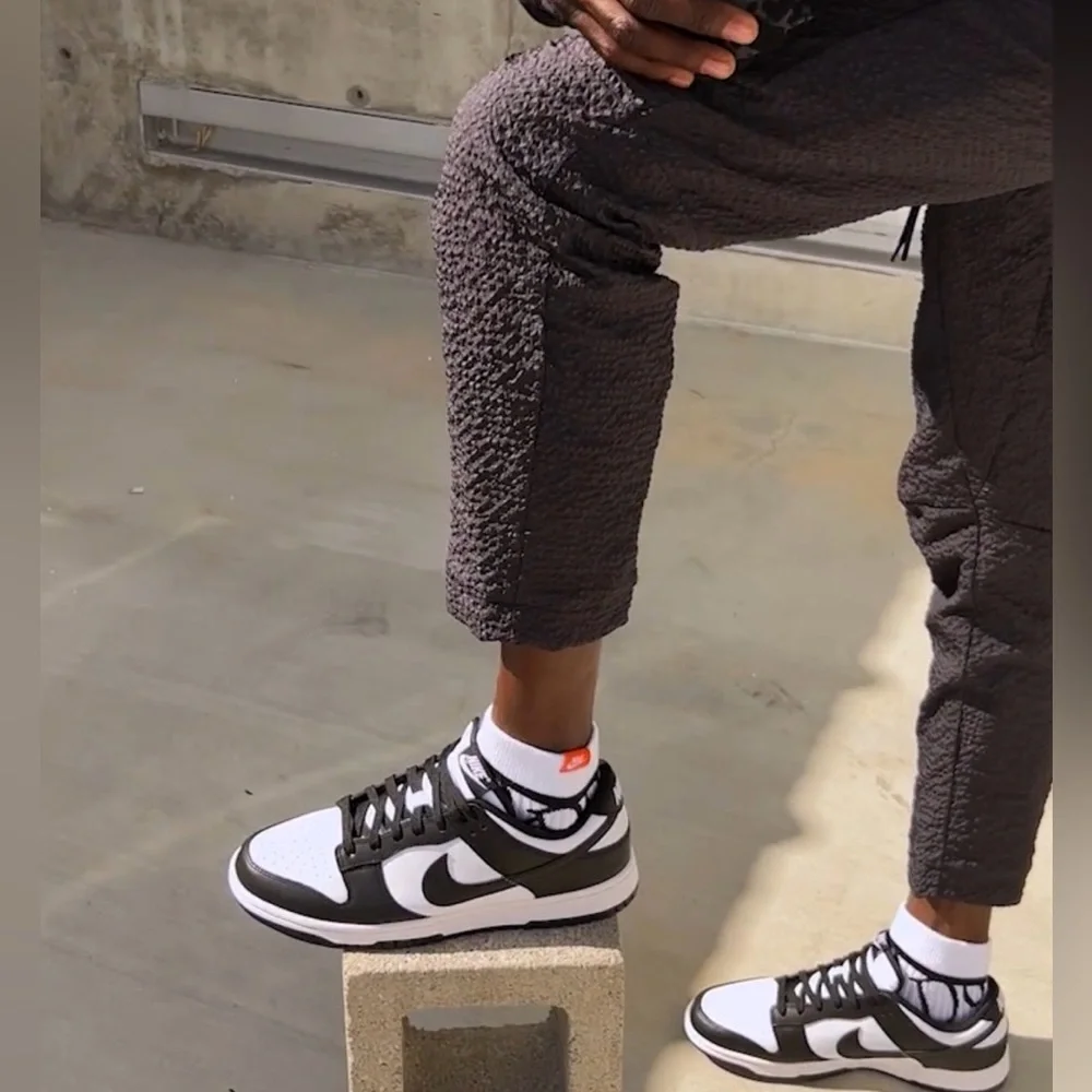 🆕 Nike Dunk Low Retro in White/White/Black Panda Men’s Size: 7 With Original Box - Picture 3 of 17